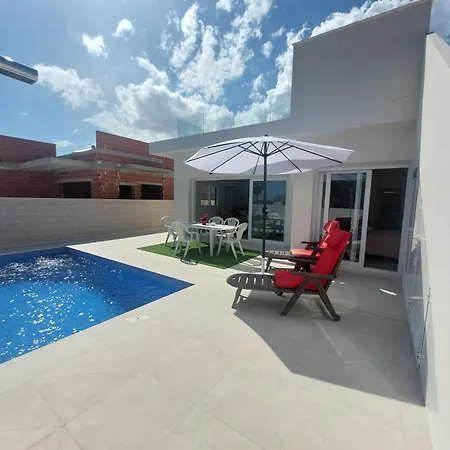 Dom wakacyjny Casa Patricks Los Montesinos