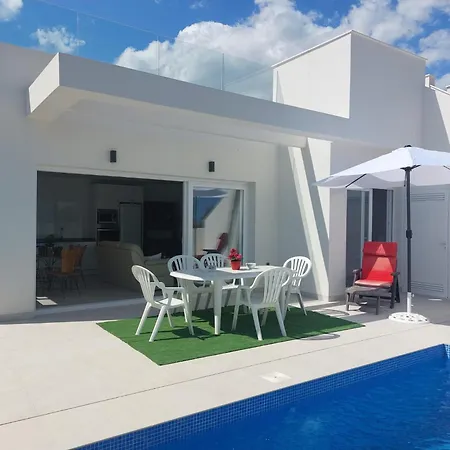 Casa Patricks لوس مونتيسينوس